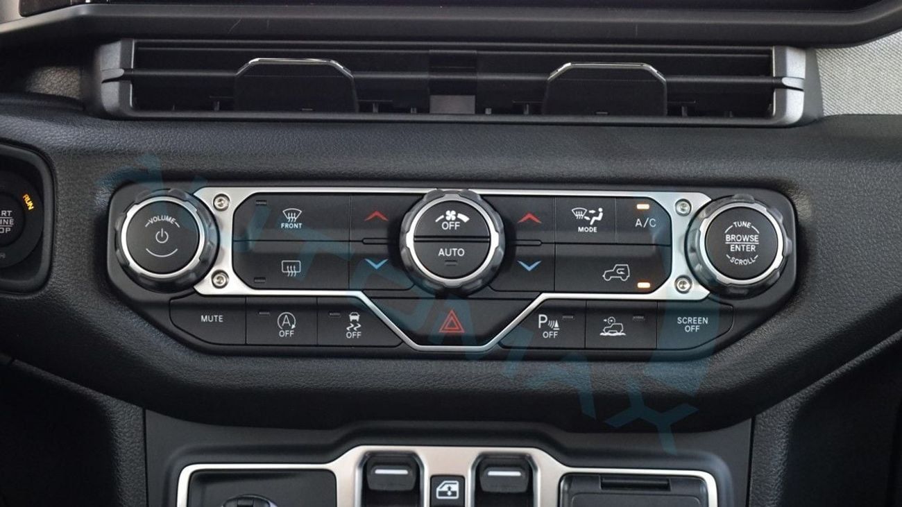 جيب رانجلر (For Export , НА ЭКСПОРТ) Unlimited Sport S I4 2.0L Turbo 2025 GCC Без пробега