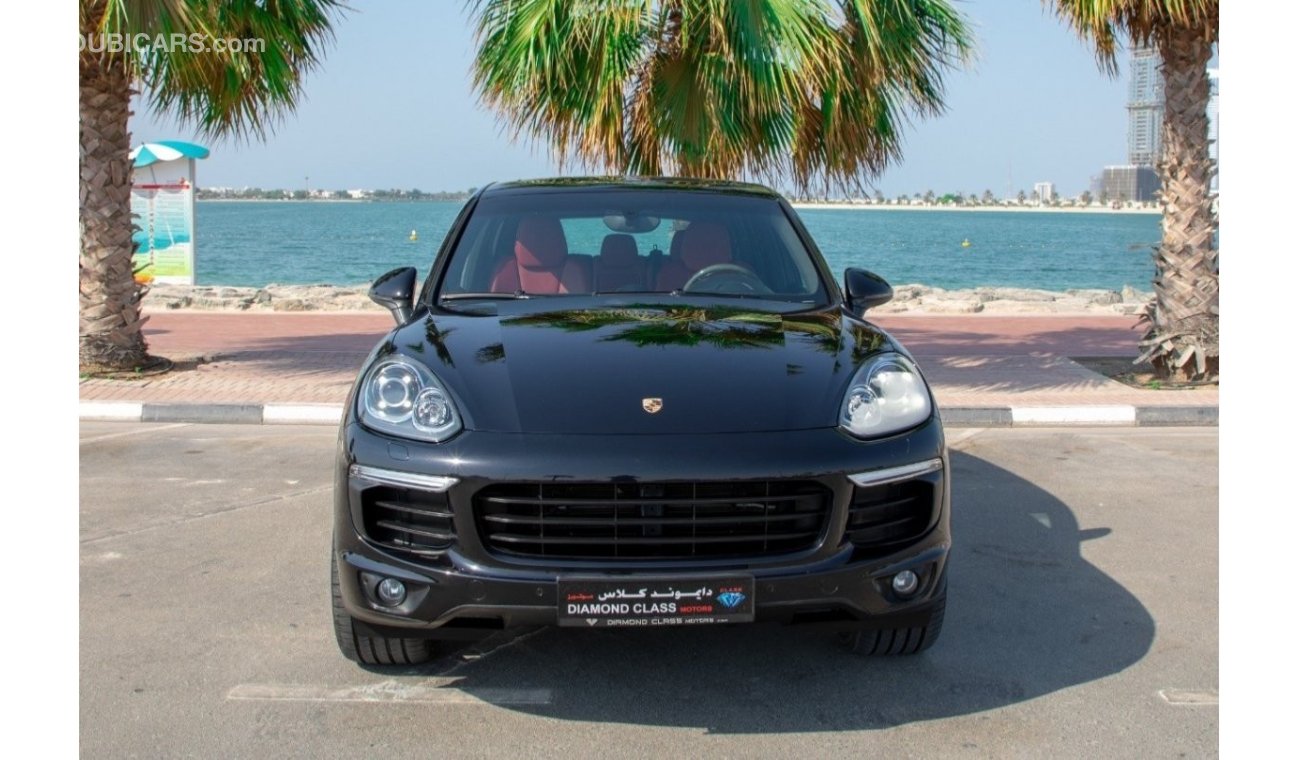 Porsche Cayenne Cayenne 3.6 Gcc panoramic