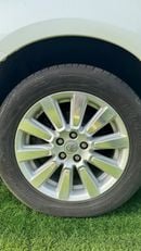 تويوتا سيينا Limited AWD