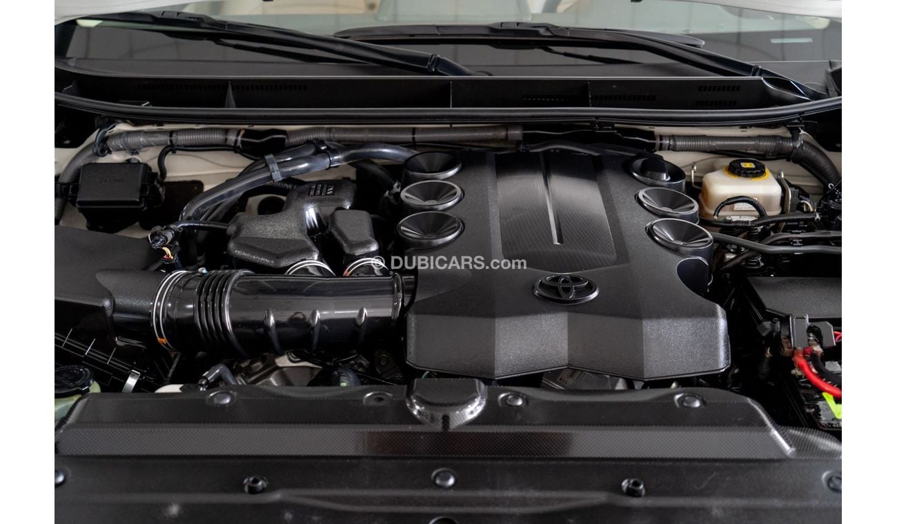 Toyota Prado 2019 Toyota Land Cruiser Prado VXR / Arctic Trucks AT32 Conversion / Full-Service History