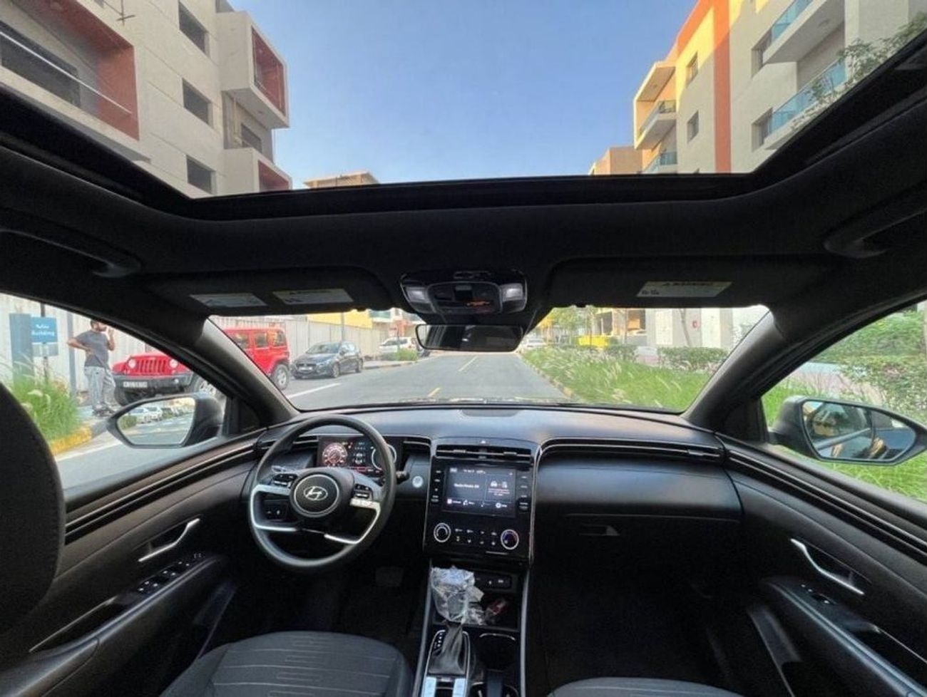 هيونداي سانتا كروز FULL OPTION KM 1400 4X4 PUSH START SUNROOF