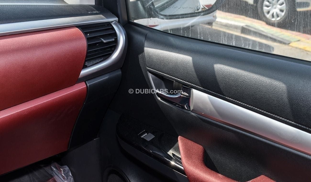 تويوتا هيلوكس HILUX GLXS 2.7L Petrol D/C , A/T , SR5 , Key Start 2025 Model