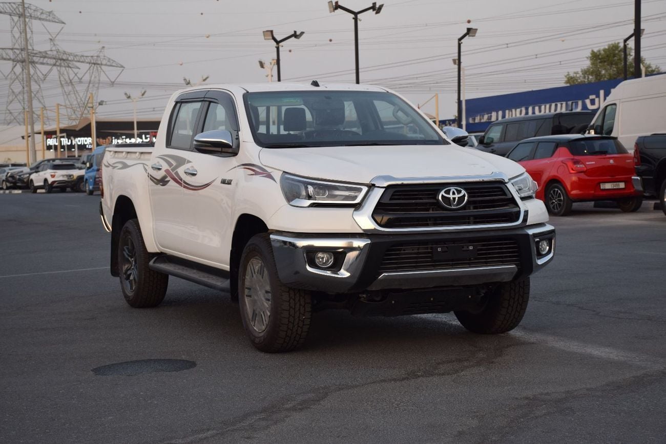 تويوتا هيلوكس SR5 (NON GCC) 2.7L (4x4) Petrol