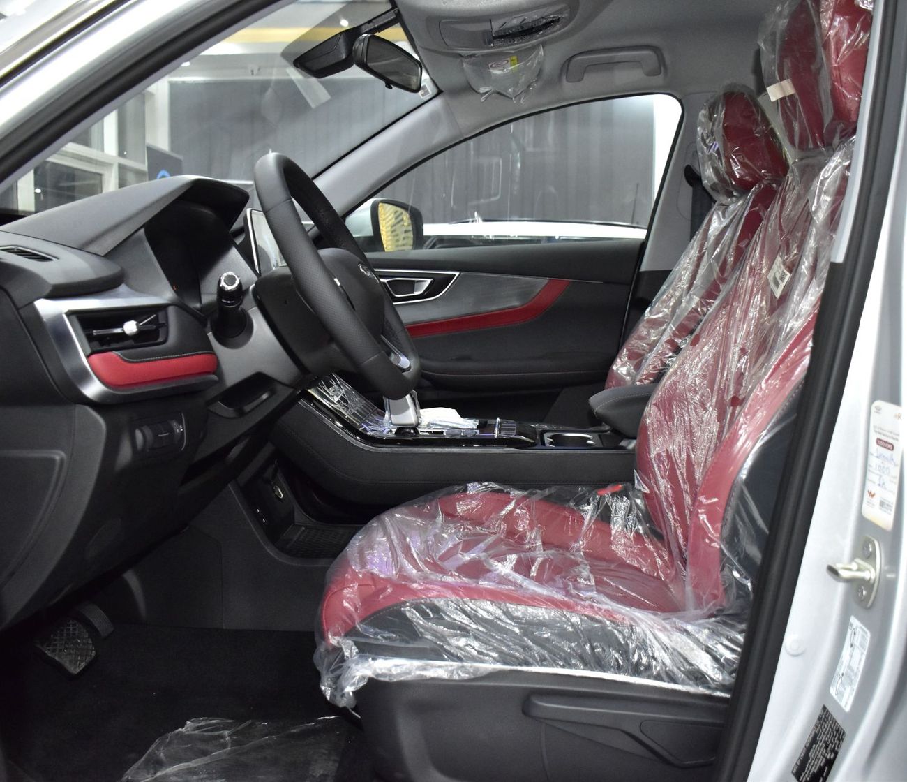 Chery Tiggo 7 EXCELLENT DEAL for our Chery Tiggo 7 ( 2026 Model ) in Silver Color GCC Specs