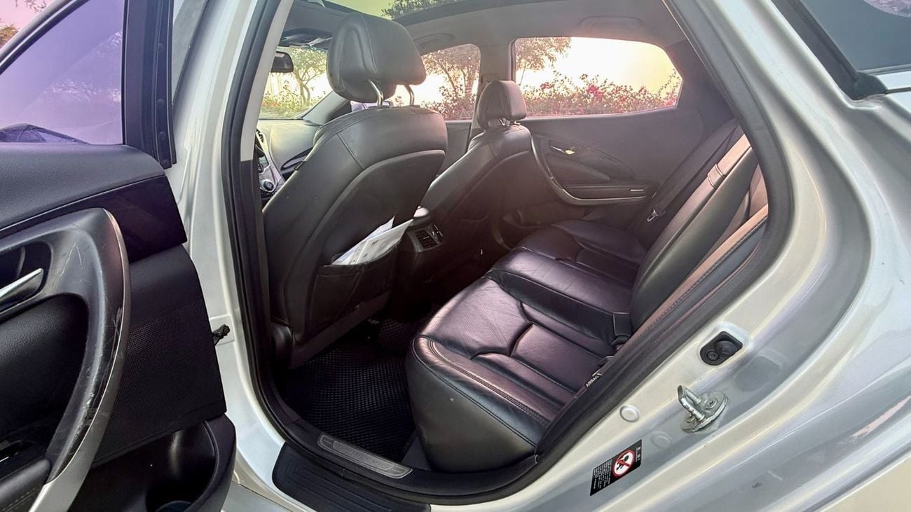 Hyundai Grandeur STD (NON GCC)