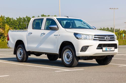 Toyota Hilux GL 2017 Double Cab 2.7L 4WD Petrol A/T / GCC Specs / Excellent Condition / Book Now