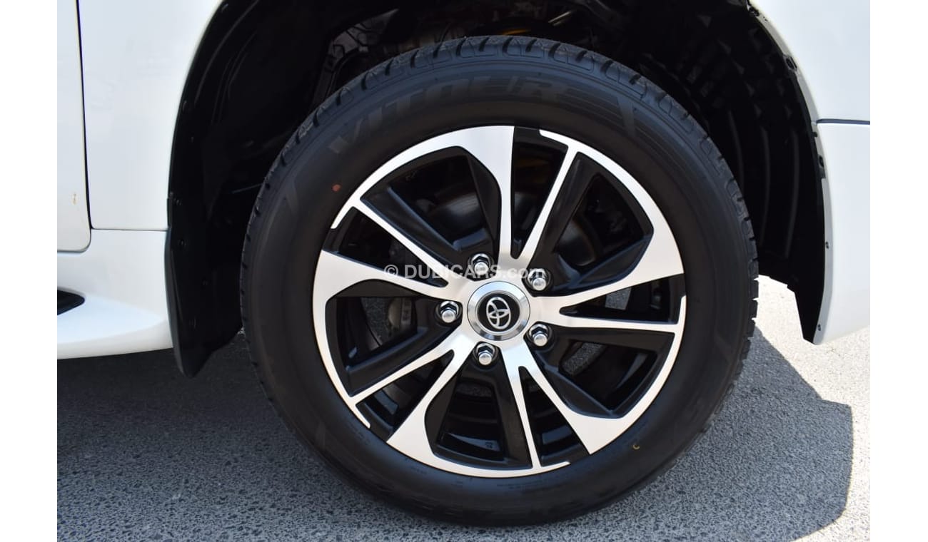 Toyota Land Cruiser left hand drive manual gear petrol v6 2015