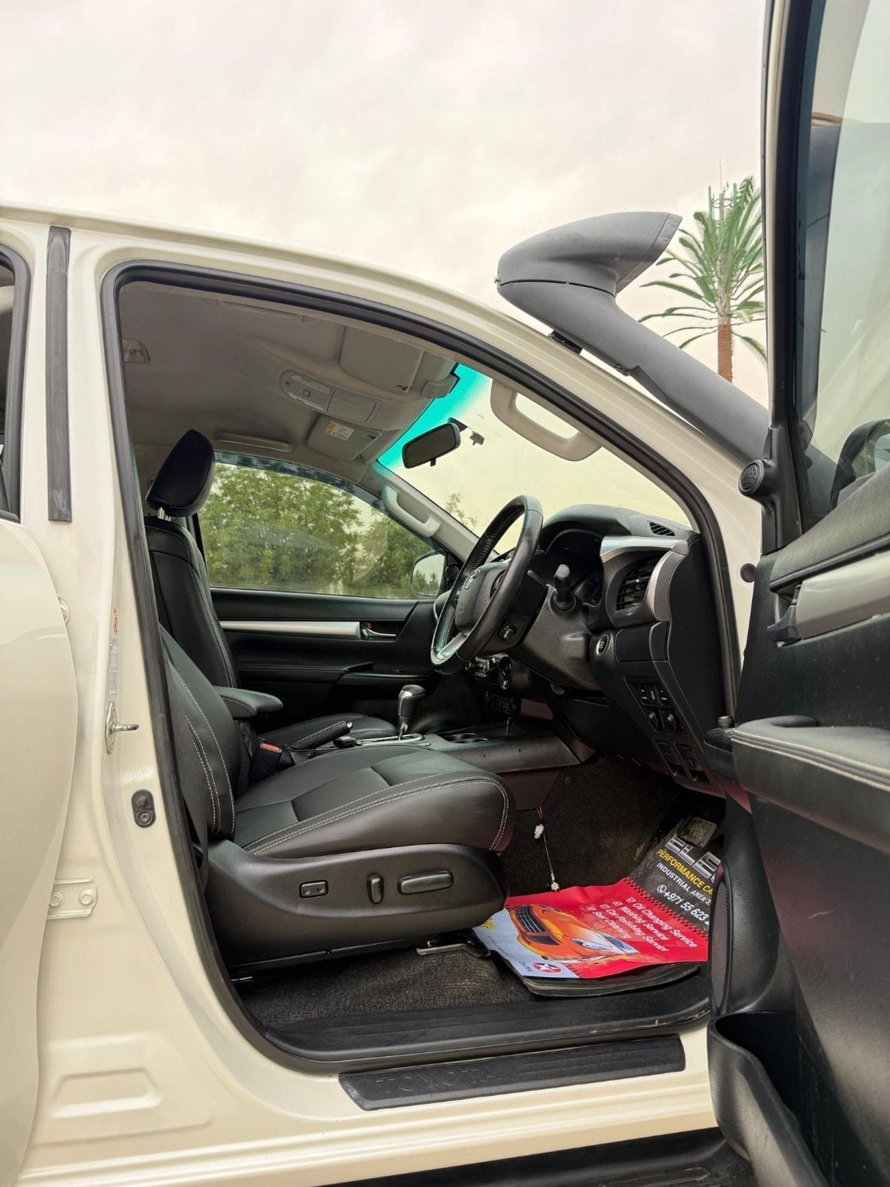 Toyota Hilux DLS SR5 export from Australia