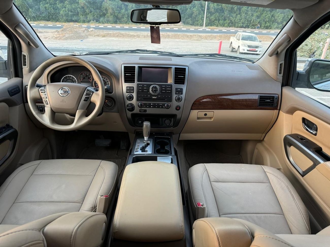 نيسان أرمادا LE