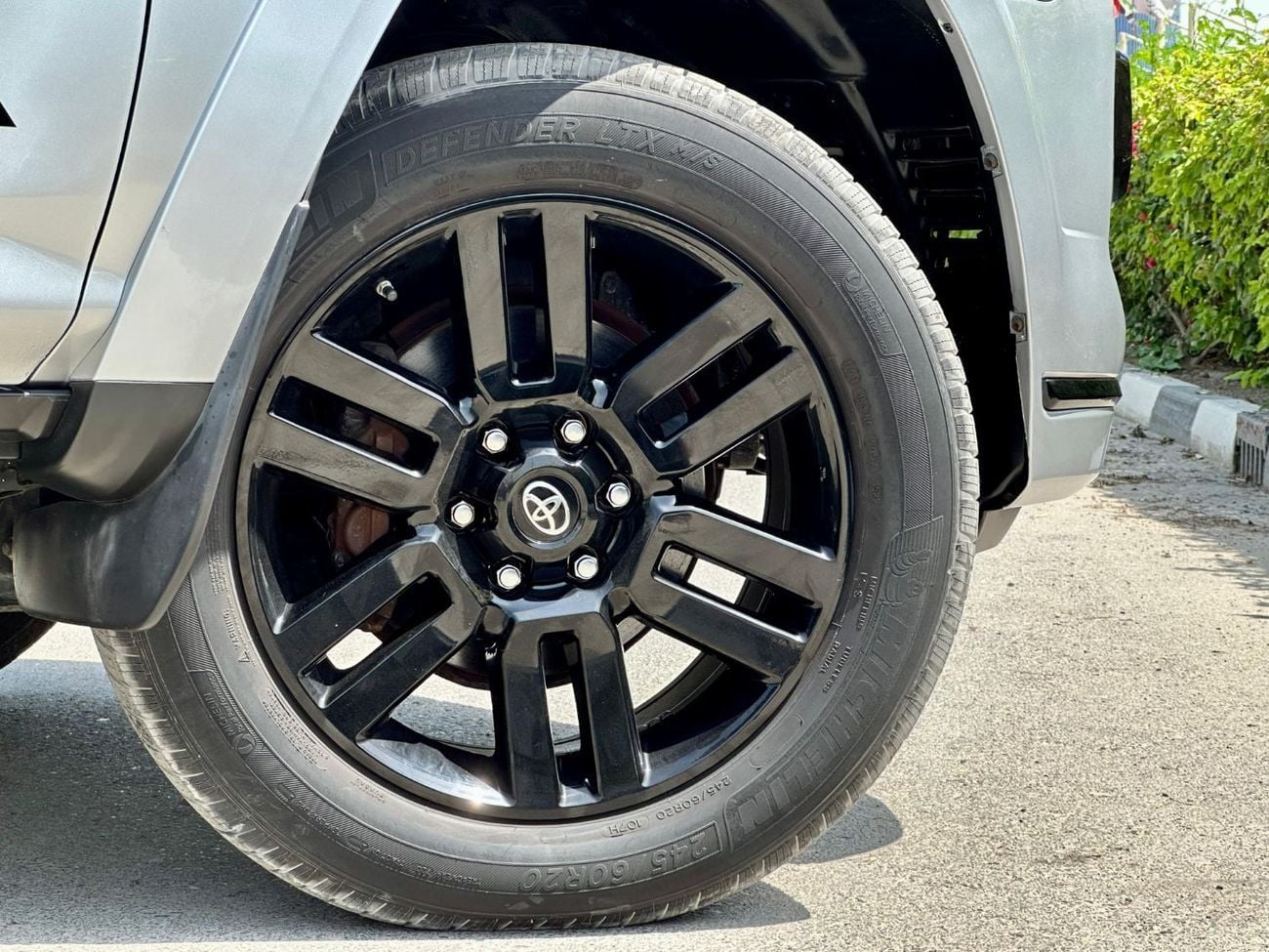 Toyota 4Runner LIMITED Left Hand Drive Year: *2016* *Full Option Premium* UAE Pass