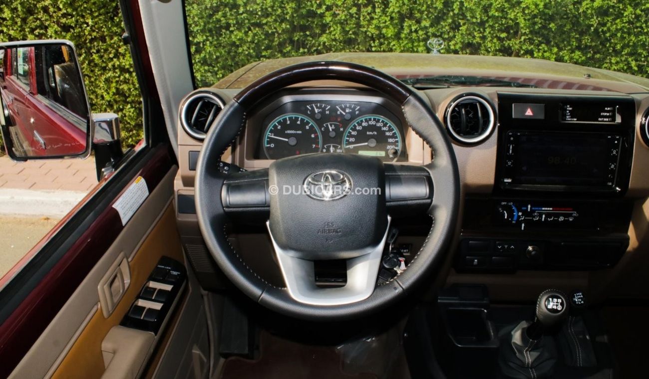 Toyota Land Cruiser Pick Up