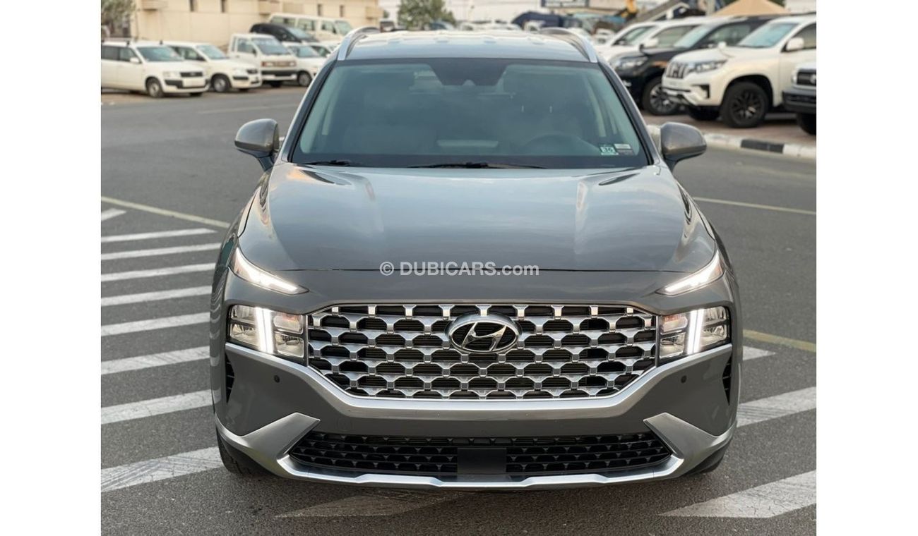 Hyundai Santa Fe 2022 Hyundai Santa Fe SEL+ MidOption In Great Conditon /GCC REG 5% VAT