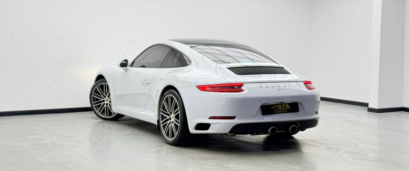 بورش 911 CARRERA بورش 911 كاريرا 2019، ضمان، سجل صيانة كامل لدى بورش، باقة سبورت كرونو، خليجية