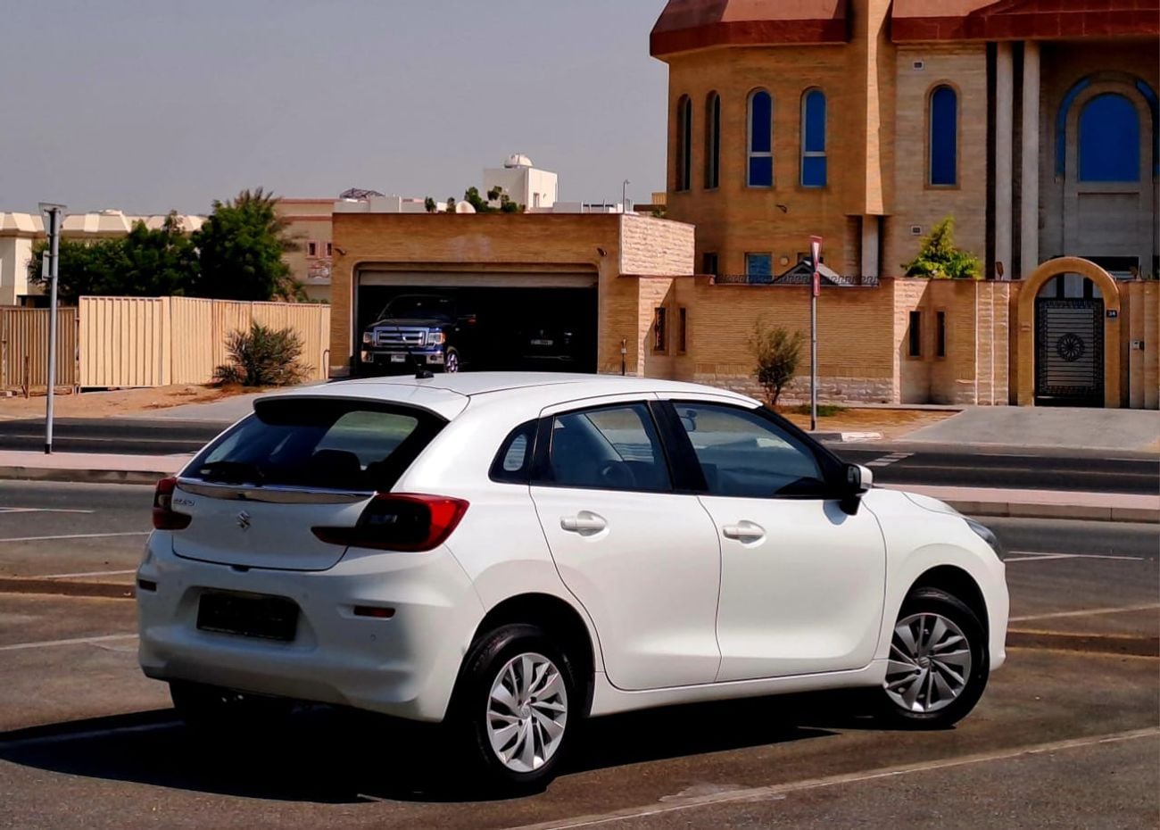 Suzuki Baleno GL 2024 -498-Monthly  l GCC l Camera, GPS l Accident Free