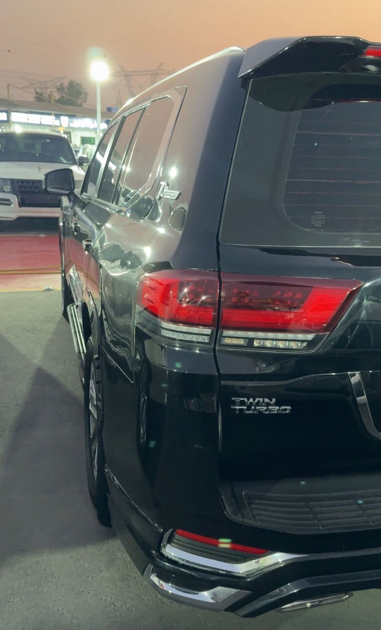 تويوتا لاند كروزر GXR 4.0L (271 HP) 4WD