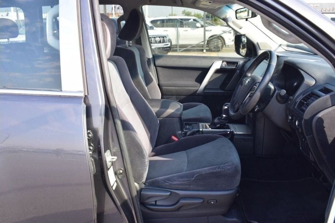 تويوتا برادو Diesel 2.8 Liter Right Hand Drive 4 Doors Manual Gear