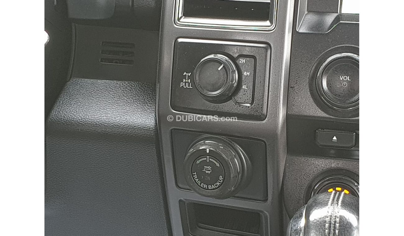 Ford F 150 XLT Sport Pack FORD F-150 GCC 2017 V8 PERFECT CONDITION