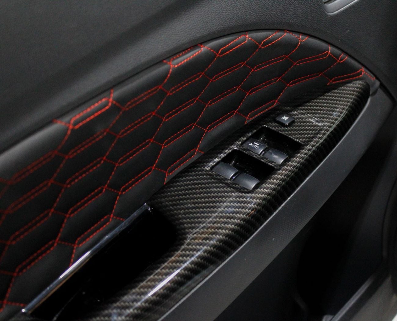 Mitsubishi Attrage GLX Mid 1.2L Signature Edition