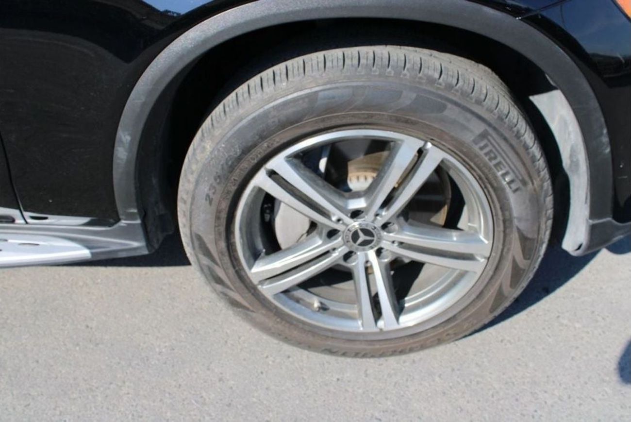 Mercedes-Benz GLC 300 Coupe 2.0L