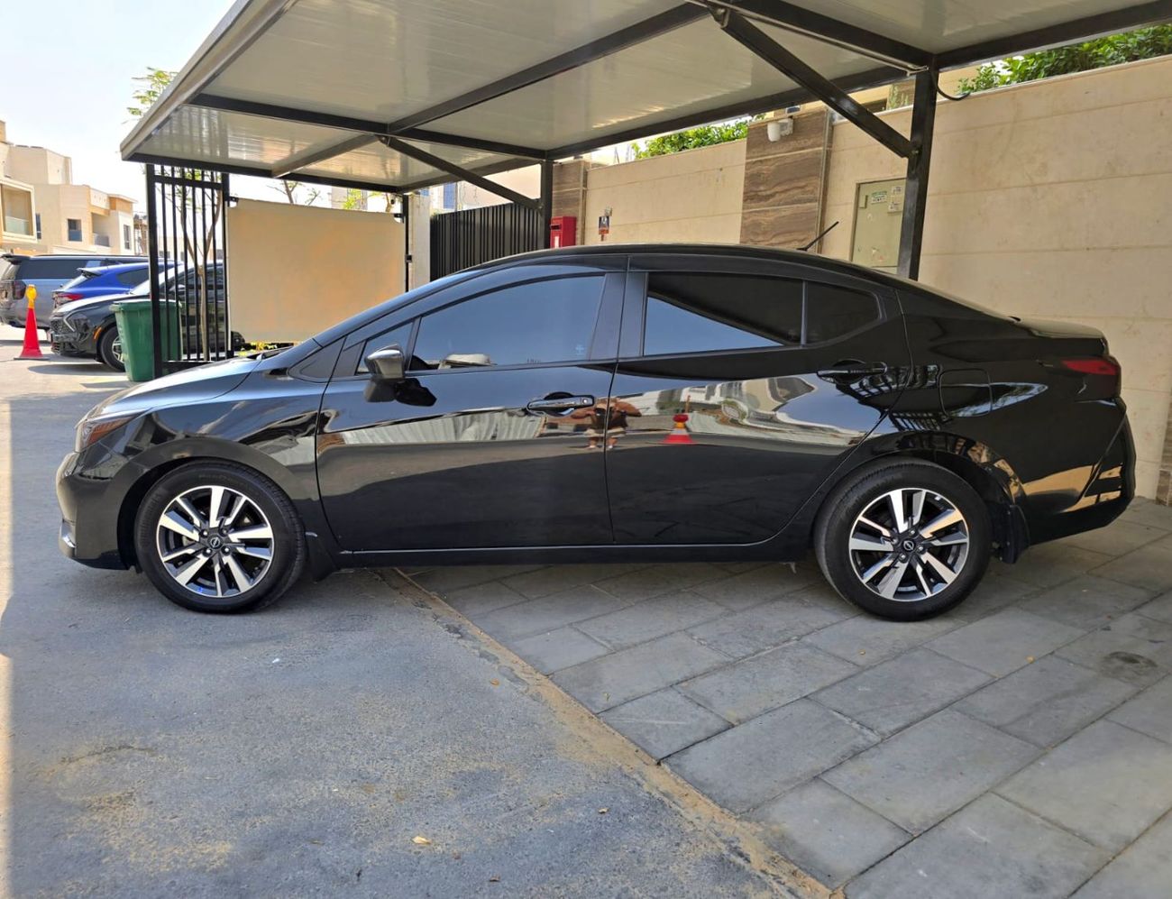 نيسان فيرسا Nissan Versa Sunny 1.6L