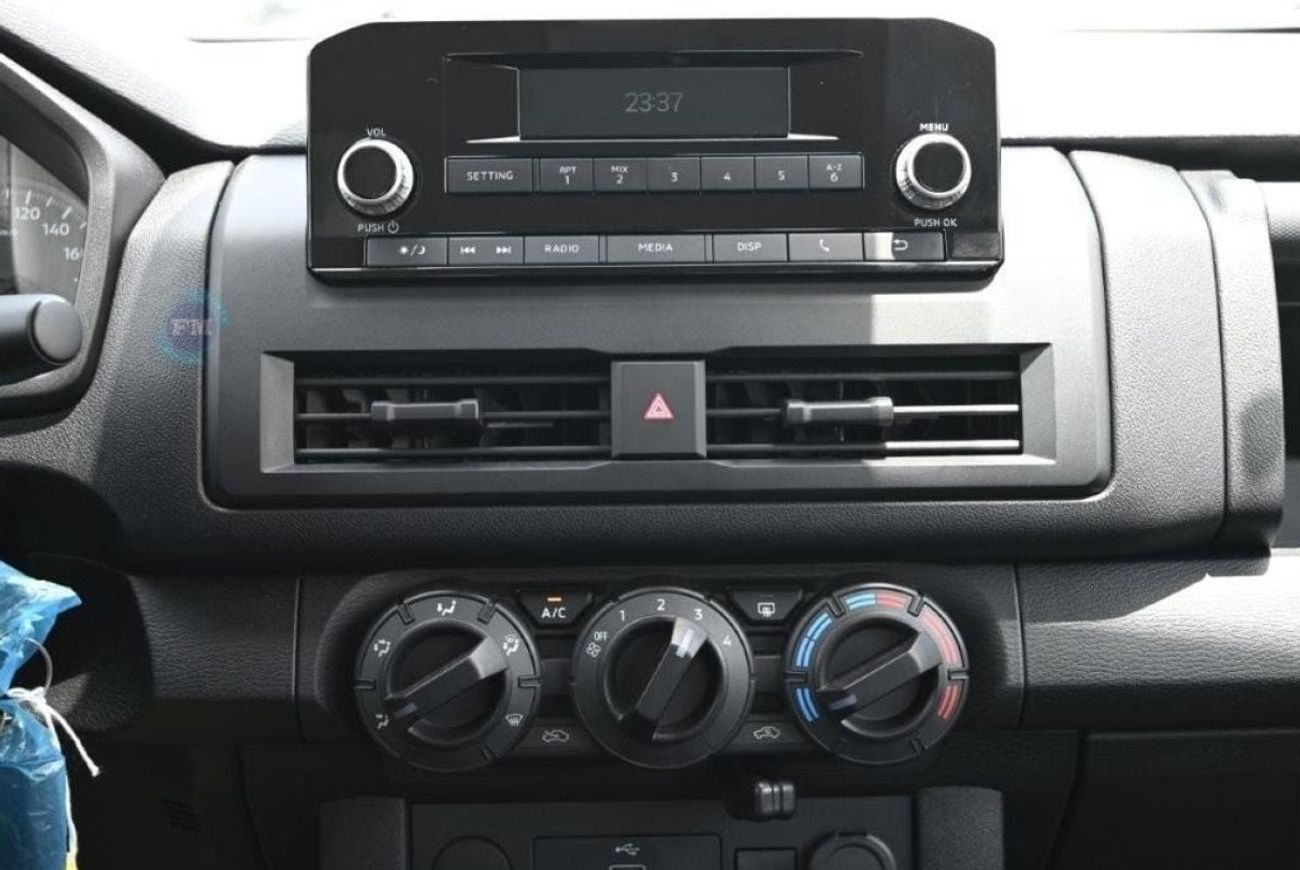 Mitsubishi L200 Double Cab GLX 2.4L Petrol