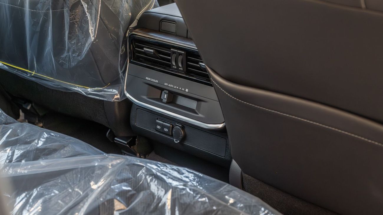 Toyota Land Cruiser TOYOTA LANDCRUISER 3.5 GXR -2025YM