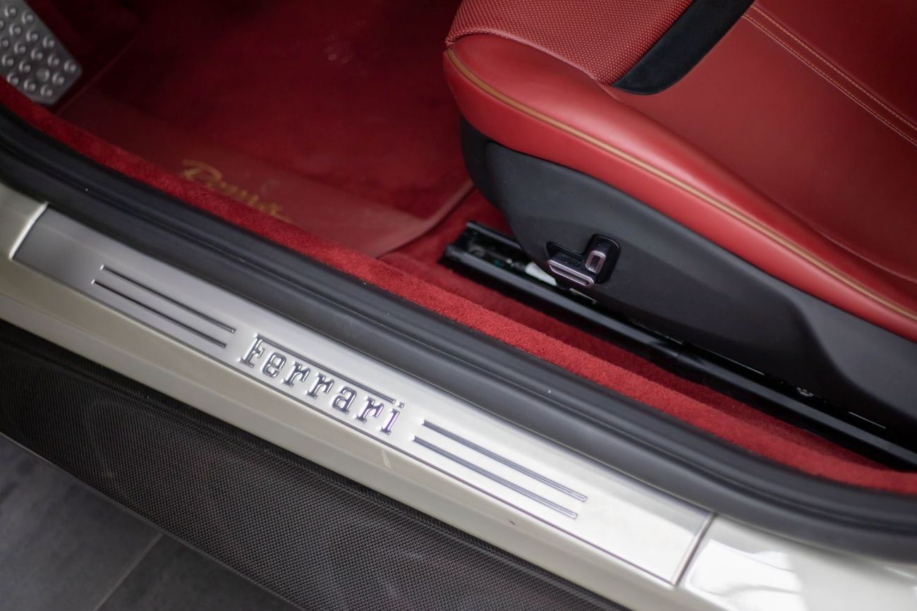 فيراري روما FERRARI ROMA | 2021 | Exterior And Interior Carbon Fiber |  1,900 km