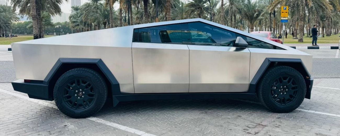 Tesla Cybertruck Cyberbeast