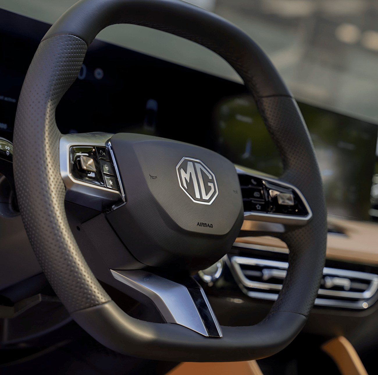 MG HS 6 years Warranty @ official dealer - Free Service - Free Registration