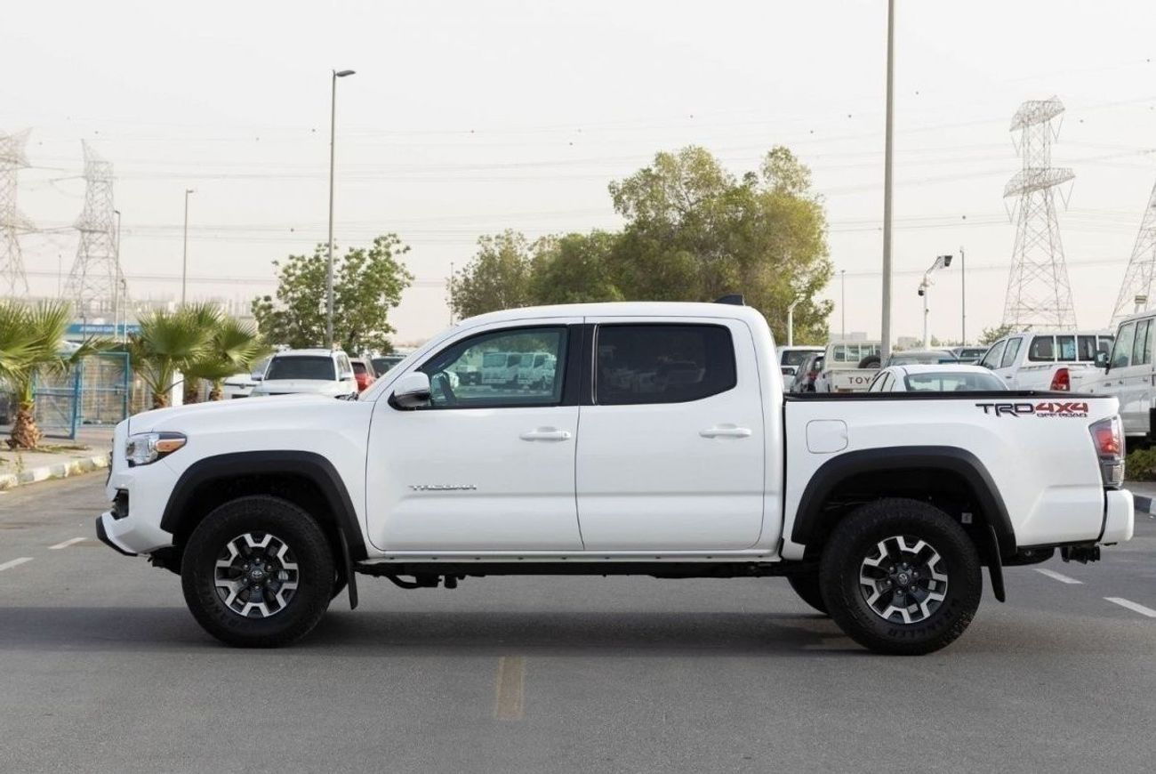 Toyota Tacoma 2022 Toyota Tacoma 3.5 TRD Sport- White inside Black | Export Only