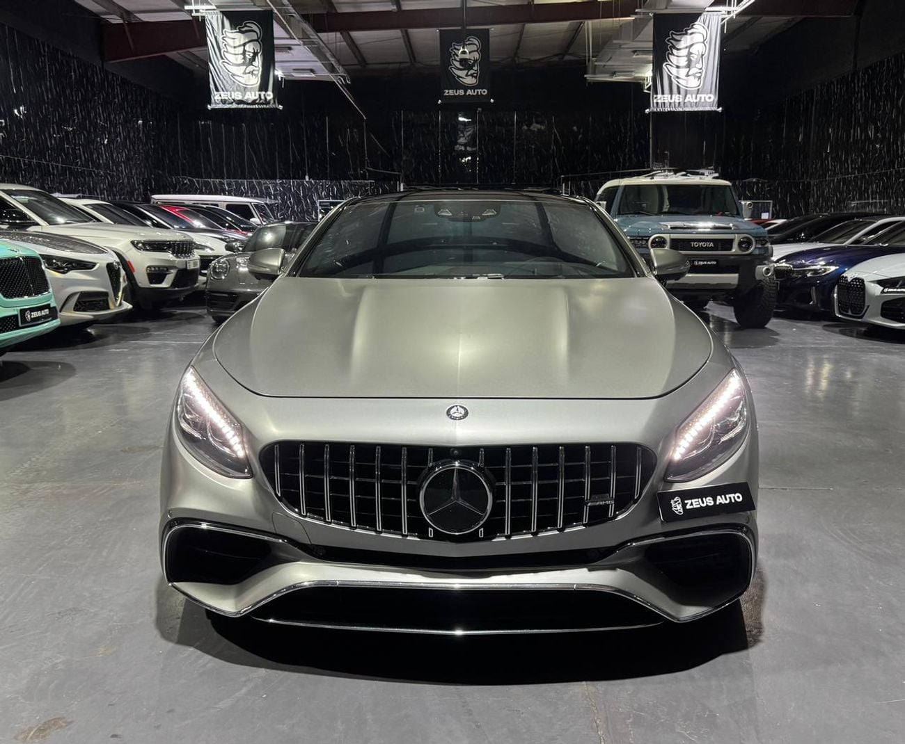 Mercedes Benz S63 AMG 5.5 L V8