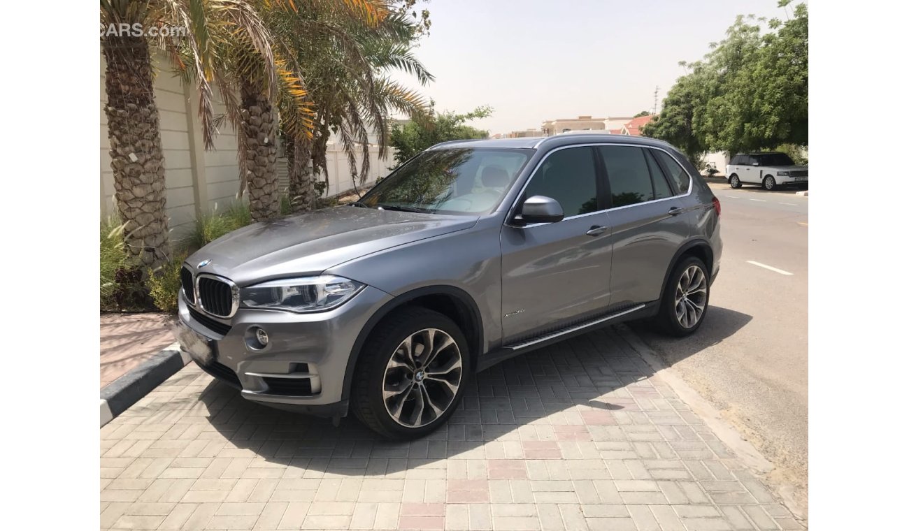 بي أم دبليو X5 7 seats BMW X5 with 2 years warranty