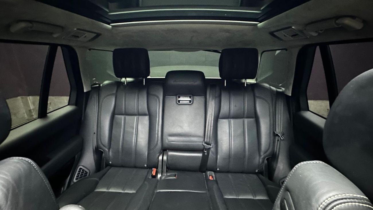 Land Rover Range Rover Vogue LWB 3.0L DIESEL