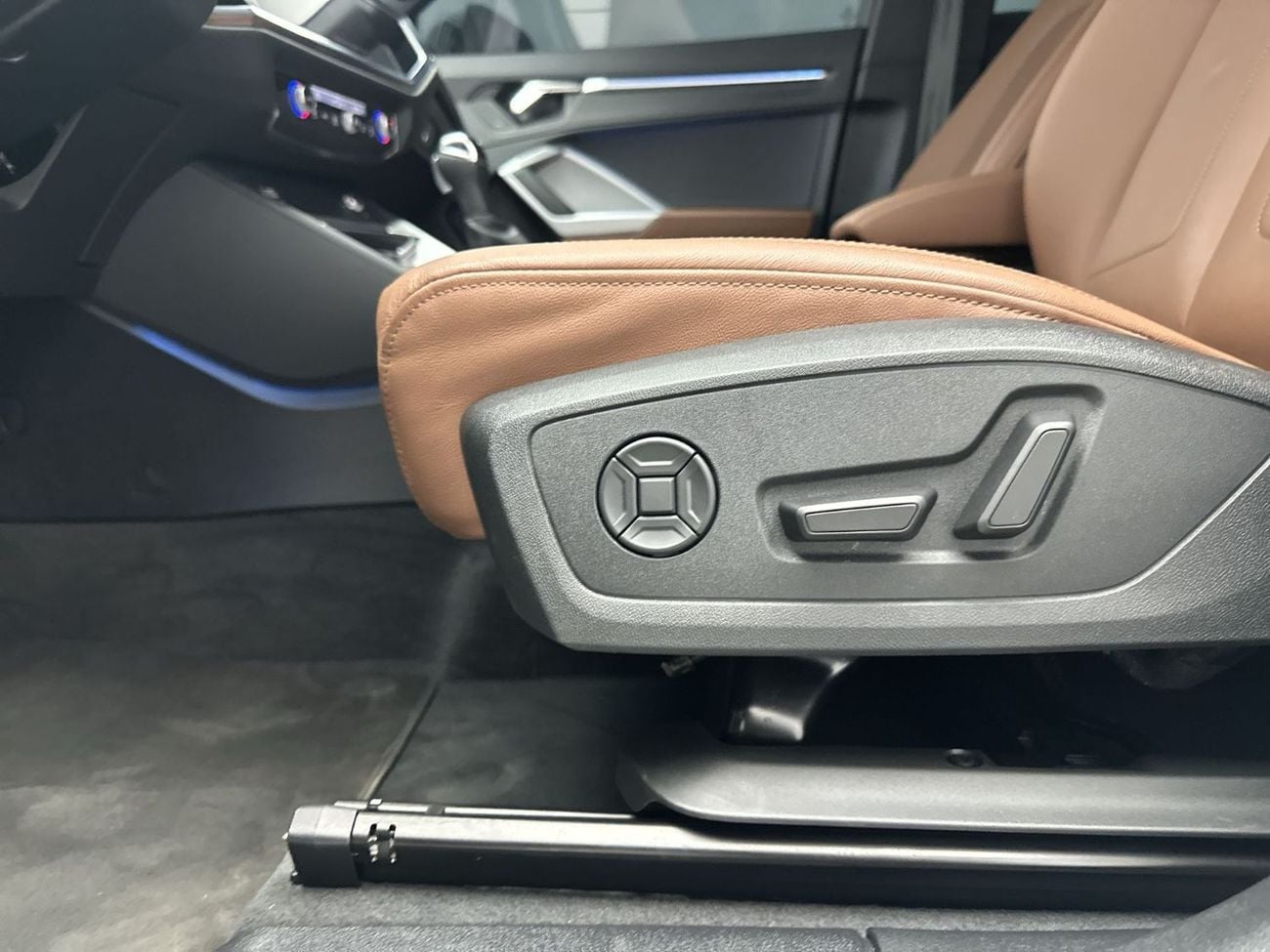 أودي Q3 35 TFSI Advanced 2.0L