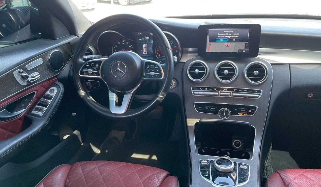 Mercedes-Benz C 300 Sport 2.0L (258 HP)