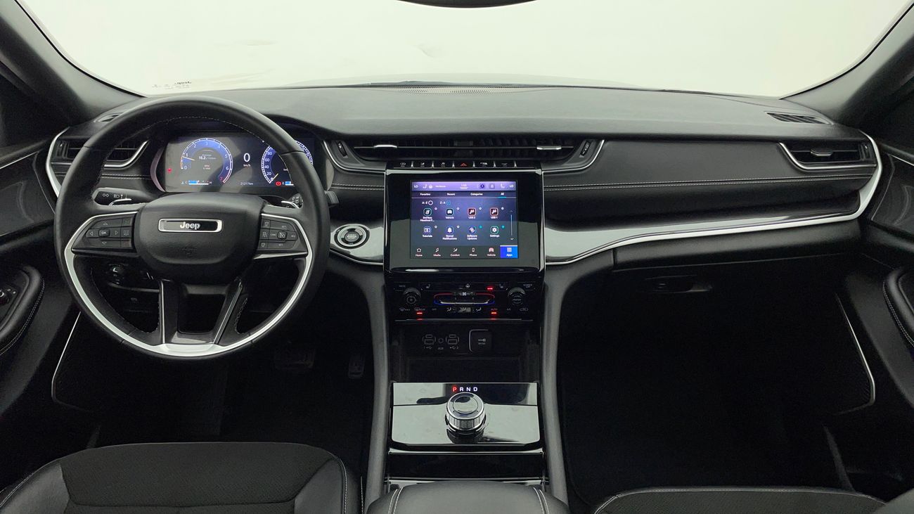 جيب شيروكي ALTITUDE 3.6 | بدون دفعة مقدمة | اختبار القيادة في المنزل