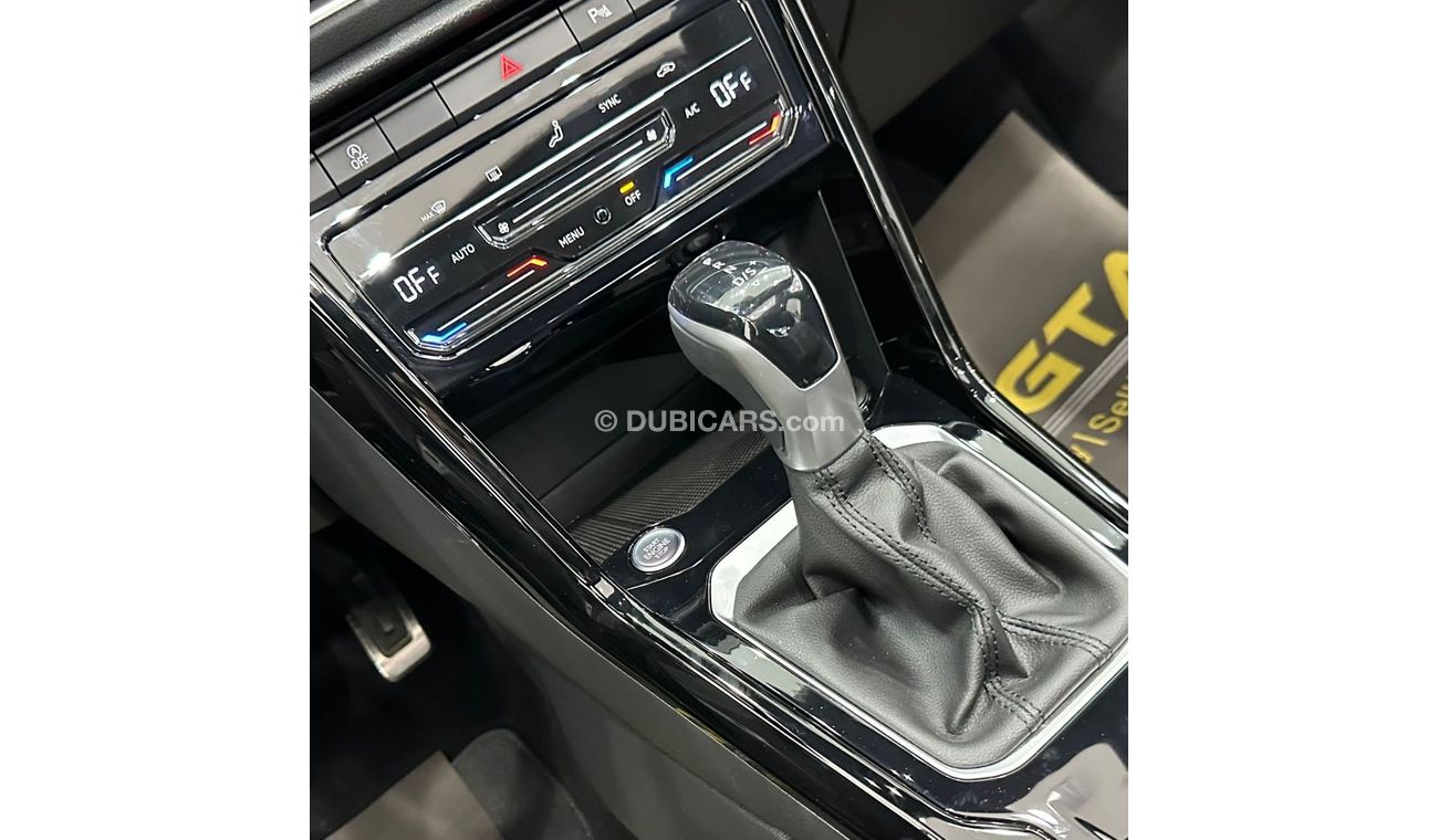 Volkswagen T ROC 2023 Volkswagen T-Roc R-Line, March 2026 VW Warranty, March 2027 VW Service Contract, Low Kms, GCC