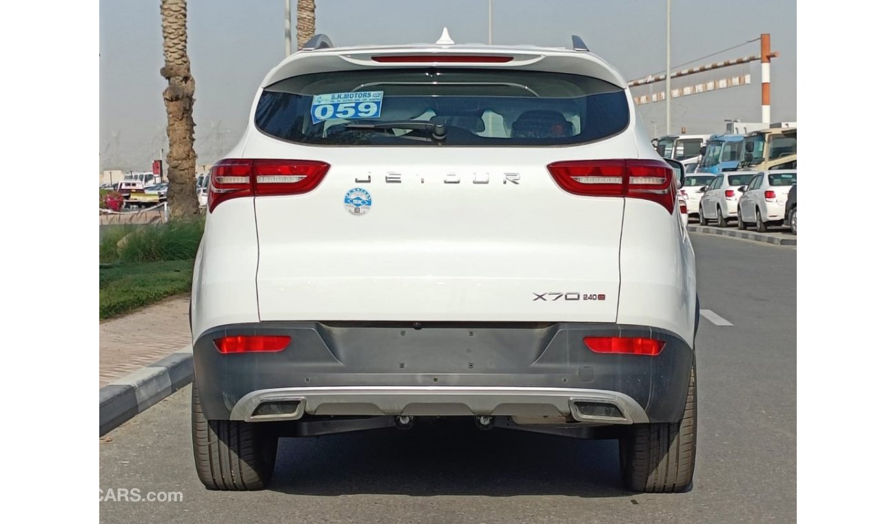 جيتور X70 1.5L Petrol, DVD + ''4'' Cameras, Leather Seats, With Panoramic Roof (CODE # 82880)