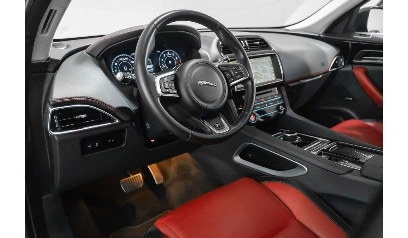 جاكوار F بيس R-Sport 2.0L