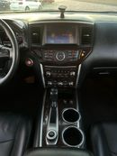 Nissan Pathfinder S