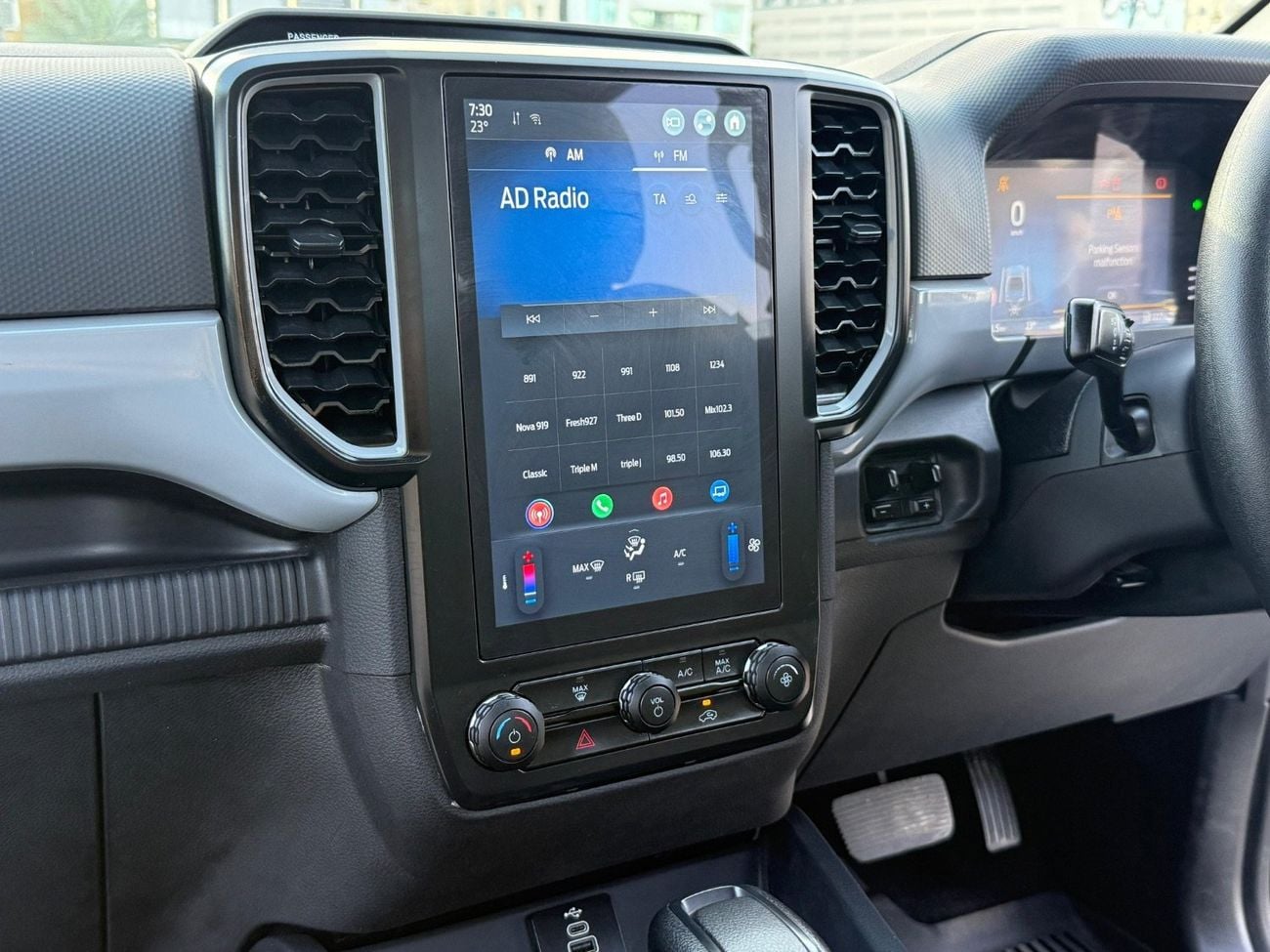 فورد رانجر Next Gen XLT Sport Right Hand Drive