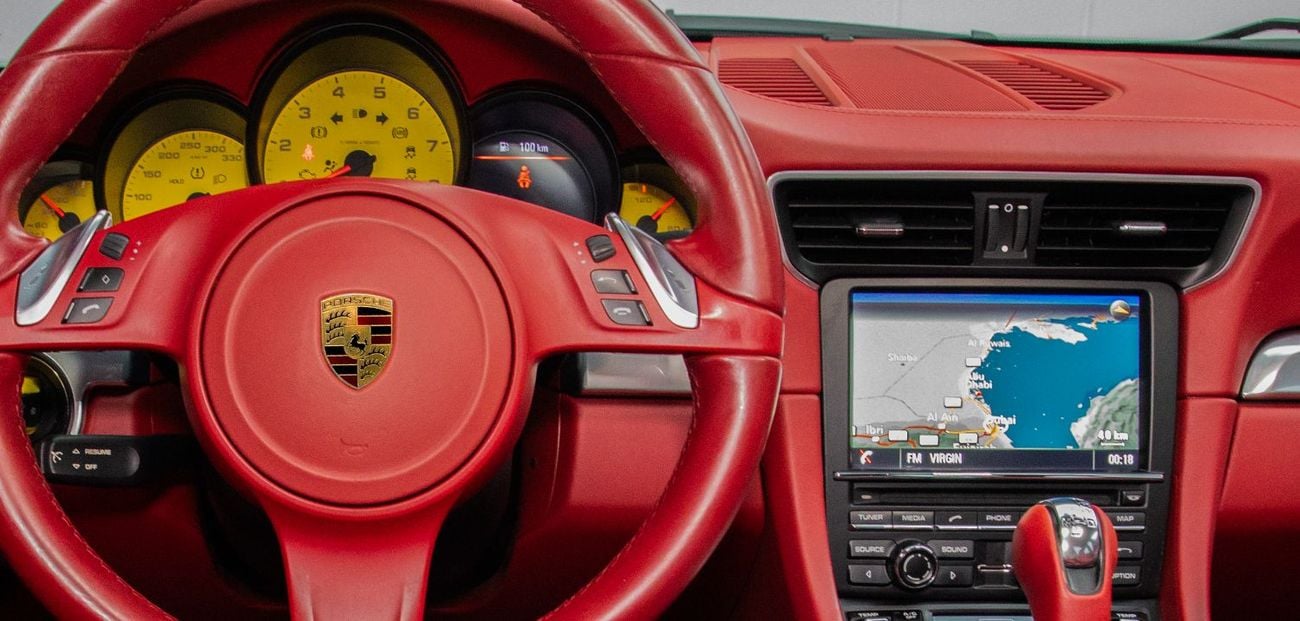 Porsche 911 CARRERA 4