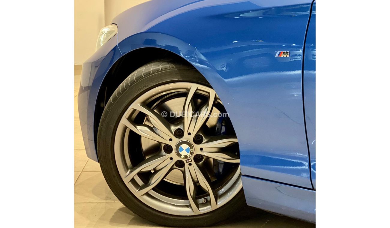 BMW M235i 2016 BMW M235i Coupe ,Dealer Warranty, Full Service History, Low KM, GCC