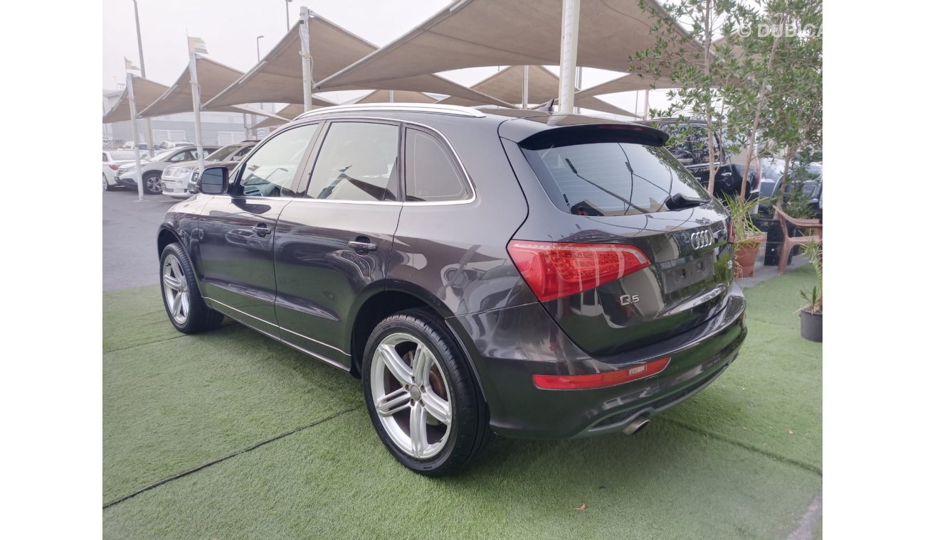 Audi Q5 Gulf model 2011 leather panorama control unit in excellent condition