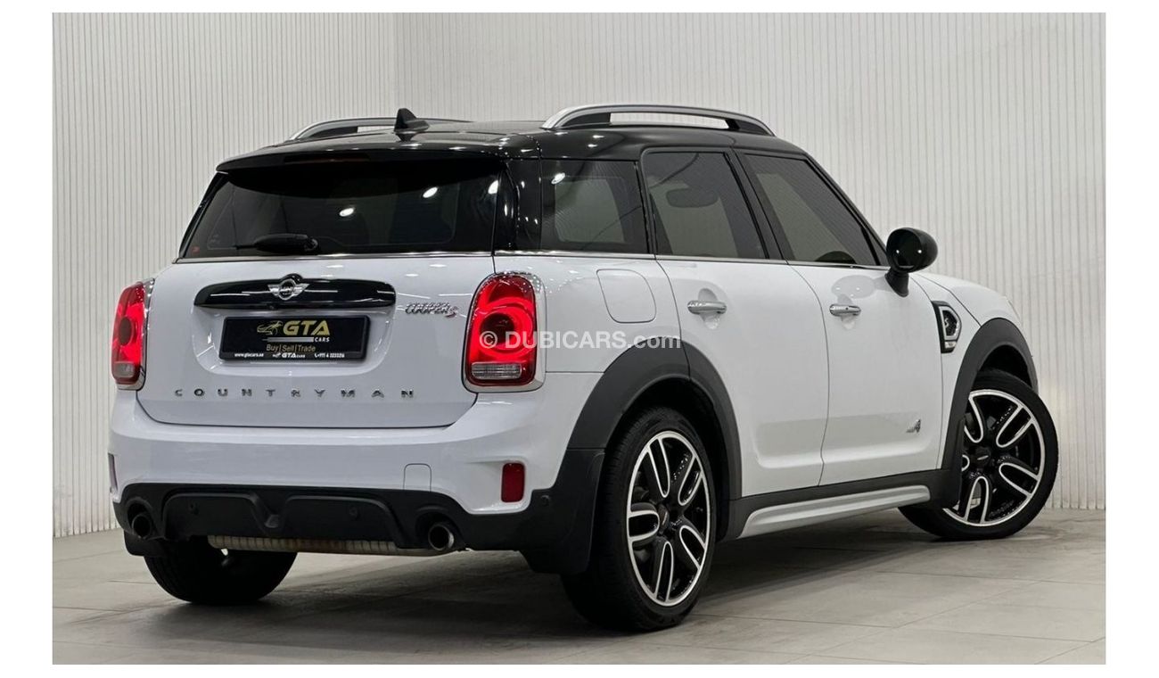 Mini Cooper S Countryman 2017 Mini Countryman , Full Service History, Warranty, GCC