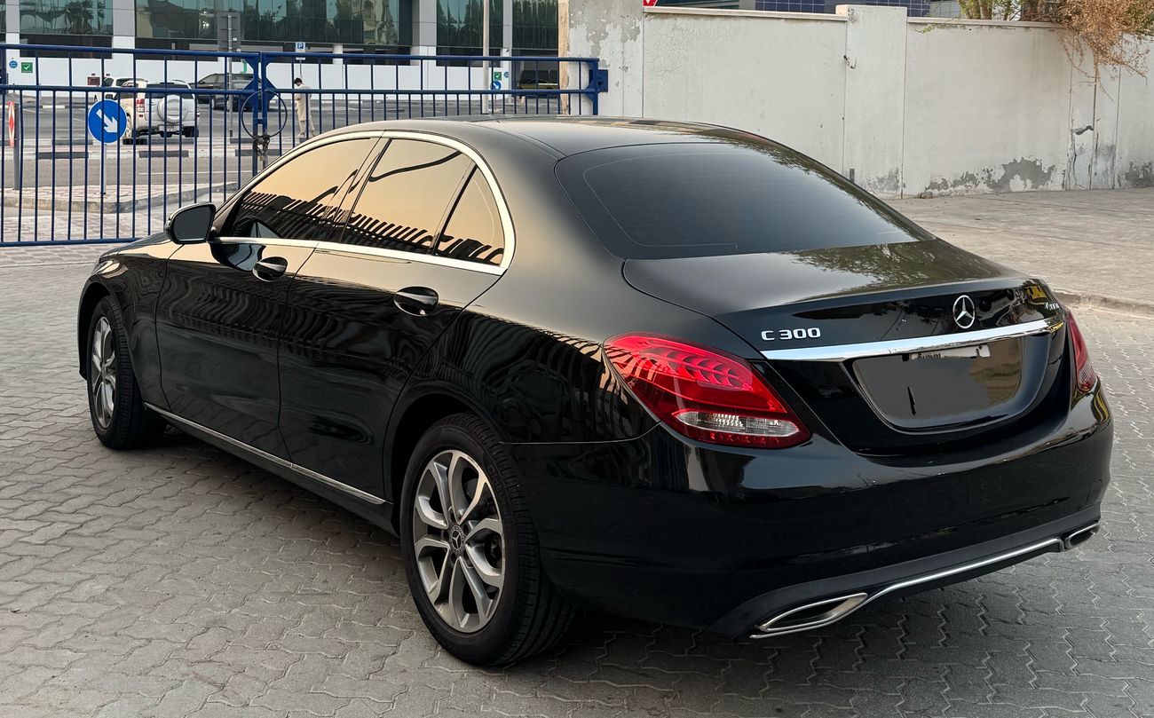 Mercedes-Benz C 300