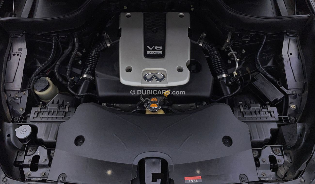 Infiniti QX70 LUXURY 3.7 | Zero Down Payment | Free Home Test Drive