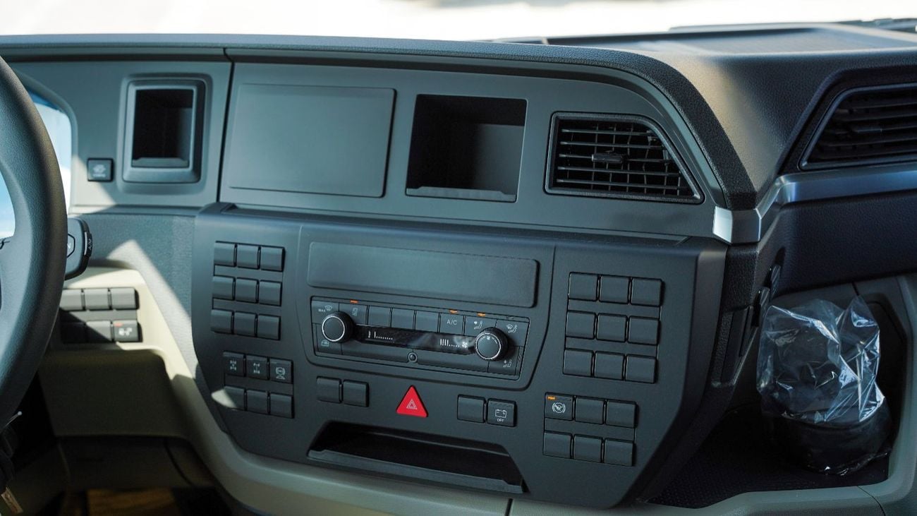 MAN TGS TGS 40.400 6X4 BB CH 2024 model