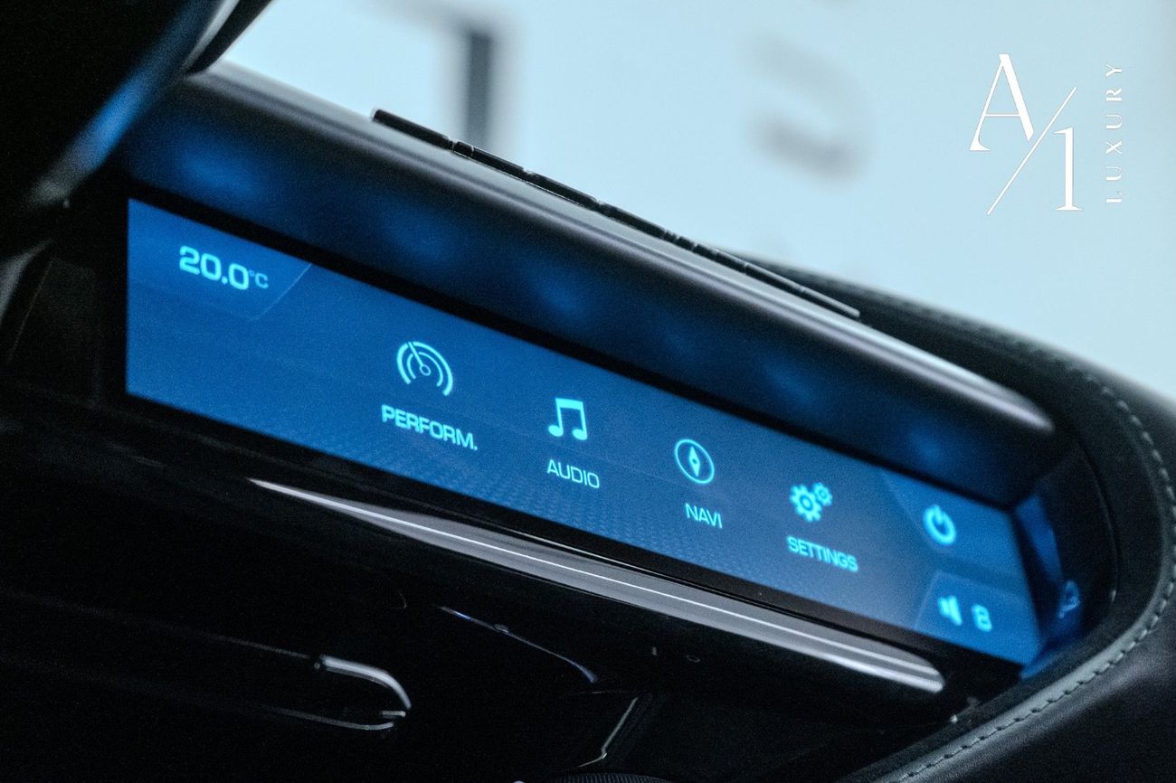 فيراري SF90 ستراديل 2021 Ferrari SF90 Assetto Fiorano, Carbon Fiber Package,Warranty, GCC Specs