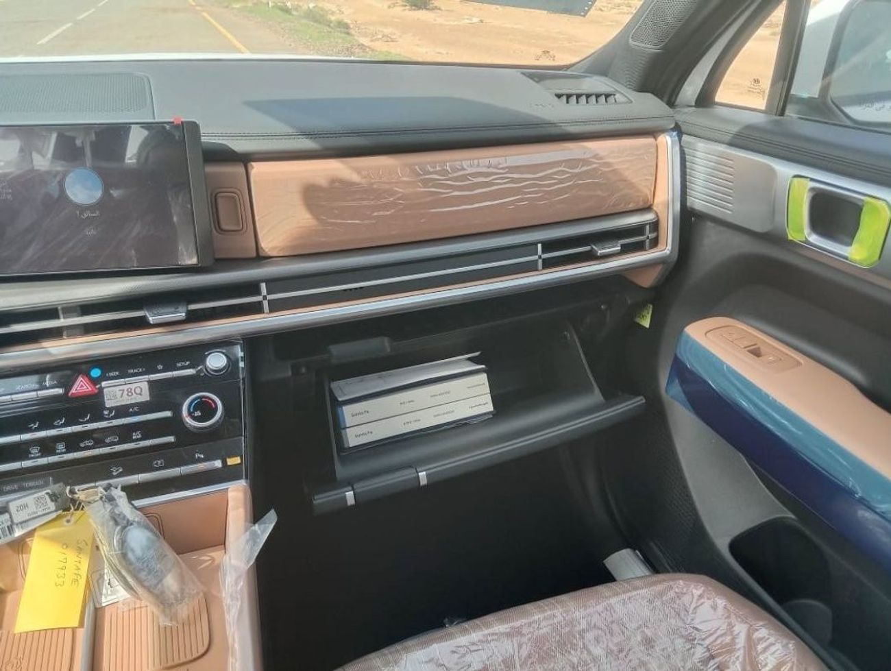 هيونداي سانتا في 2.5L PETROL 4WD PREMIER